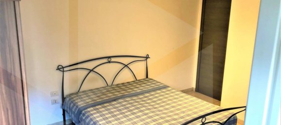 Квартира с 2 комнатами в Казамассима, Италия № 24791 14