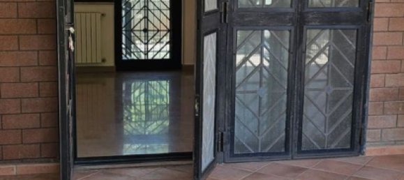 7 rooms House in Valenzano, Italy No. 259841 18