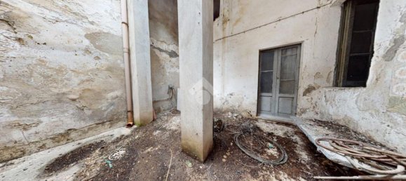 3 rooms House in Francavilla Fontana, Italy No. 25260 9