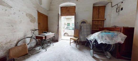 3 rooms House in Francavilla Fontana, Italy No. 25260 6