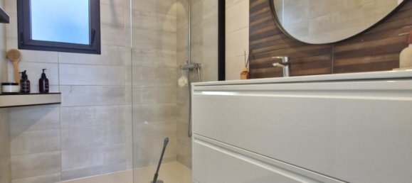 Casa de 5 dormitorios en Angers, France No. 98908 7