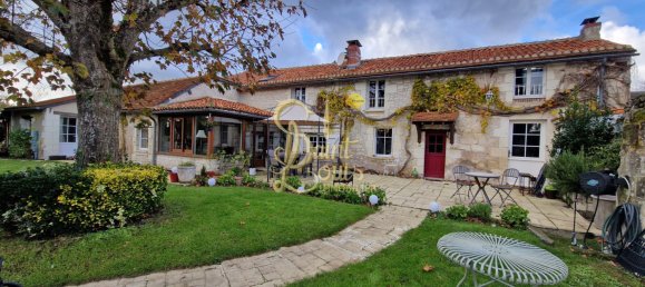 3 chambres Maison à Theneuil, France No. 38998 26