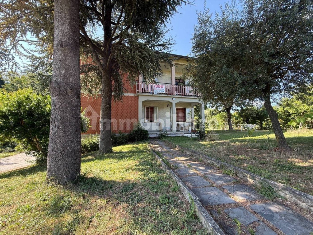 3 bedrooms Apartment in Valsamoggia, Italy No. 262005