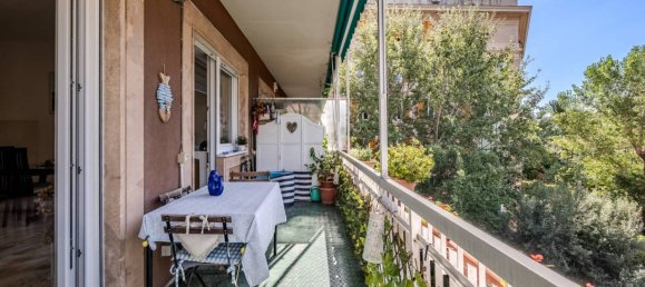 2 Schlafzimmer Wohnung in Genoa, Italy, Nr. 373202 7