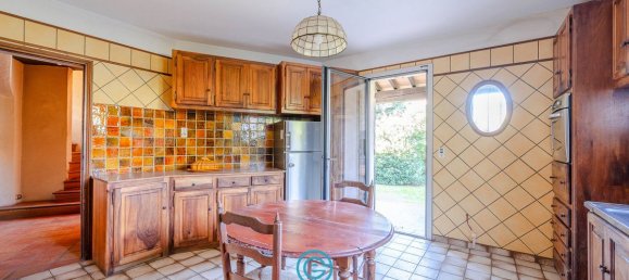 Дом с 5 спальнями в Марсель, Франция № 342448 11