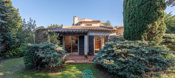 Дом с 5 спальнями в Марсель, Франция № 342448 2