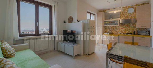2 bedrooms Apartment in Soiano del Lago, Italy No. 64323 4