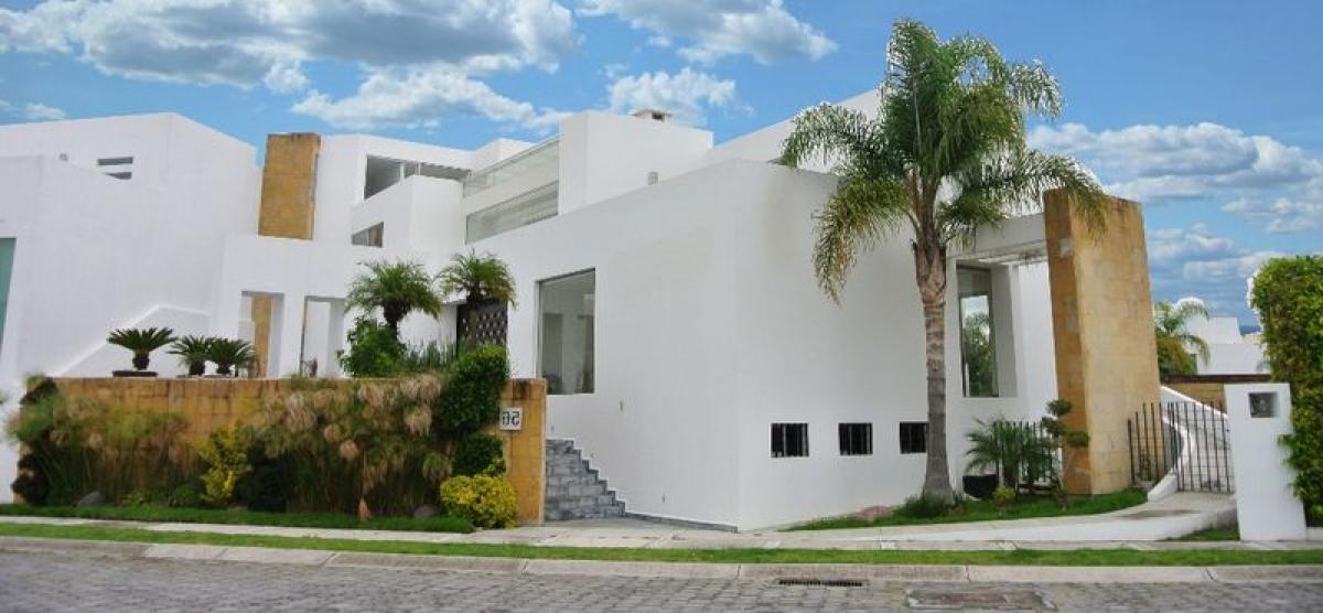 4 bedrooms House in Puebla, Mexico No. 161580