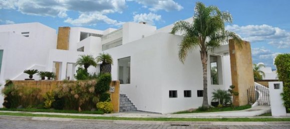 4 bedrooms House in Puebla, Mexico No. 161580 2