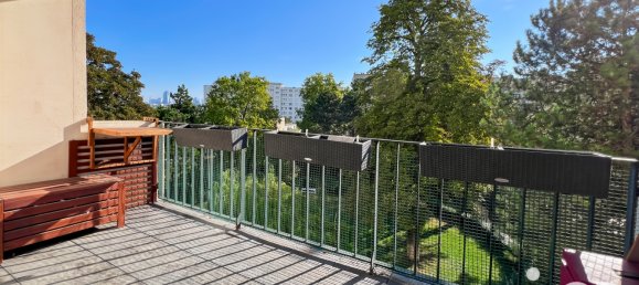 3 bedrooms Apartment in Saint-Cloud, France No. 348095 2