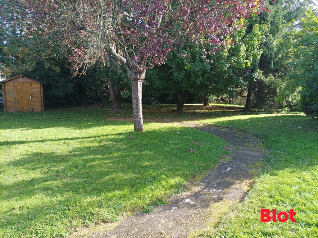 Grundstück in Romagne, France, Nr. 100853