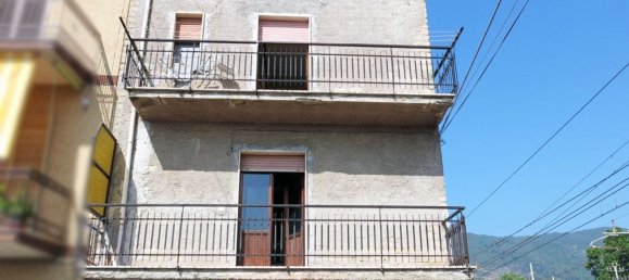5 rooms House in Monte San Biagio, Italy No. 200015 16