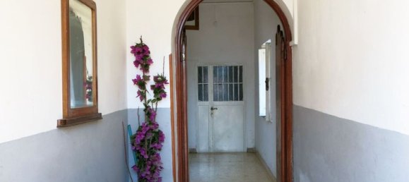 5 rooms House in Monte San Biagio, Italy No. 200015 4