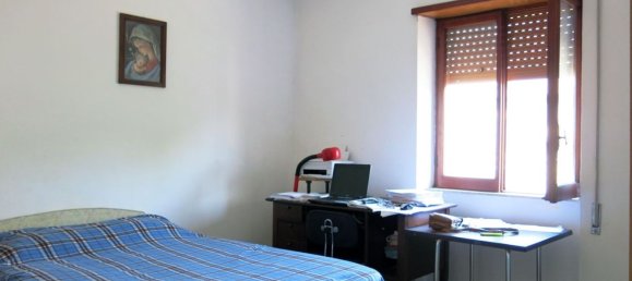 5 rooms House in Monte San Biagio, Italy No. 200015 10