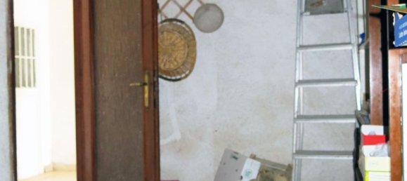 5 rooms House in Monte San Biagio, Italy No. 200015 13