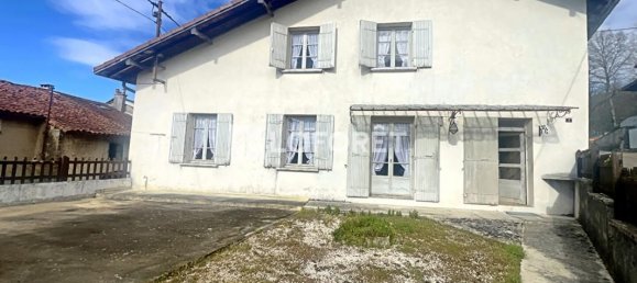 3 bedrooms Townhouse in Gigny, France No. 275387 3