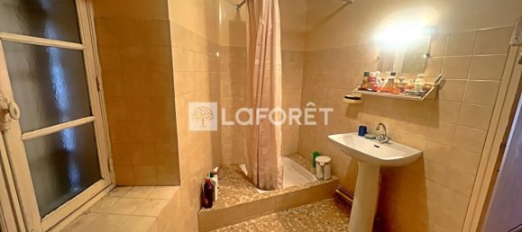 3 bedrooms Townhouse in Gigny, France No. 275387 9