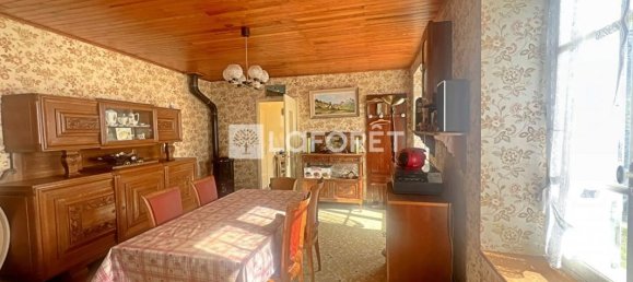 3 bedrooms Townhouse in Gigny, France No. 275387 6