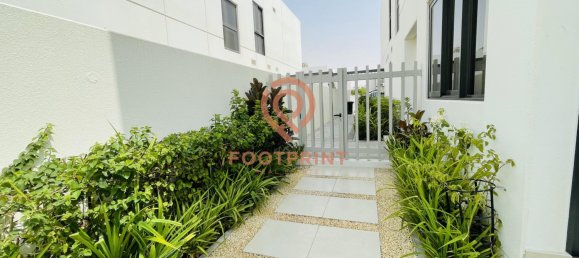 3 chambres Maison de ville à Dubai, UAE No. 24516 13