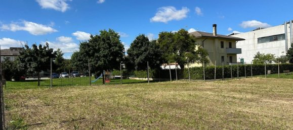 Земельный участок 740м² в Местрино, Италия № 70212 4