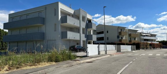 Земельный участок 740м² в Местрино, Италия № 70212 3