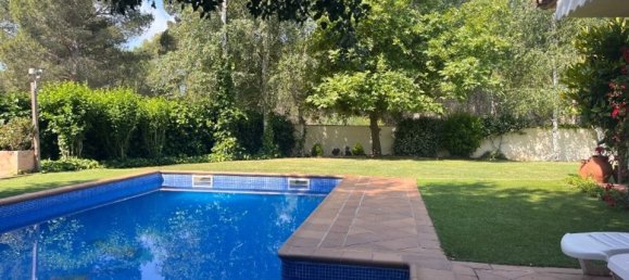 Villa de 5 dormitorios en Riells i Viabrea, Spain No. 169055 3