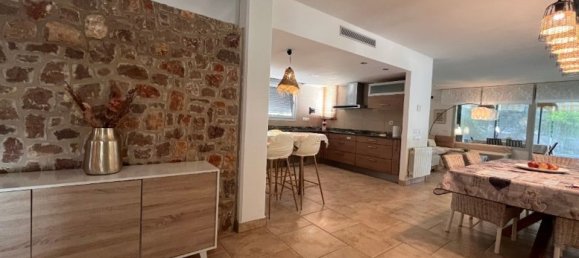 Villa de 5 dormitorios en Riells i Viabrea, Spain No. 169055 22