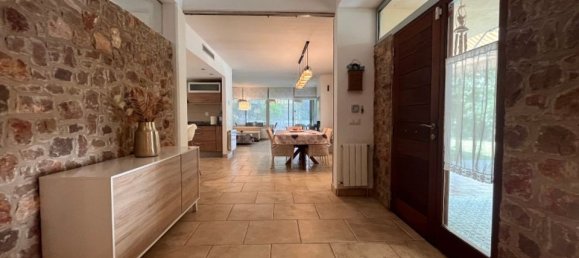 Villa de 5 dormitorios en Riells i Viabrea, Spain No. 169055 23