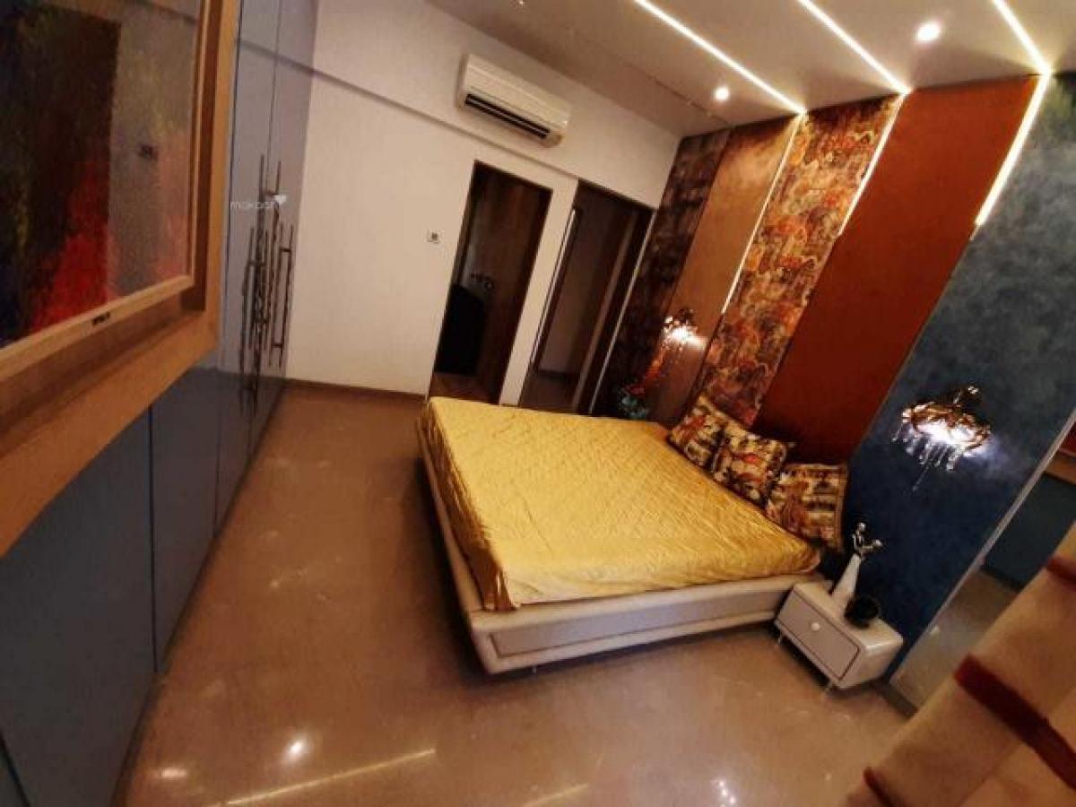 2 bedrooms House in Mumbai, India No. 27583