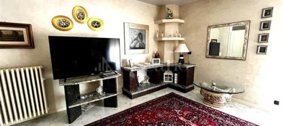 Вилла с 7 спальнями в Бусто Арсицио, Италия № 361251 10