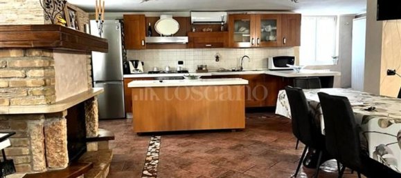 Вилла с 7 спальнями в Бусто Арсицио, Италия № 361251 17