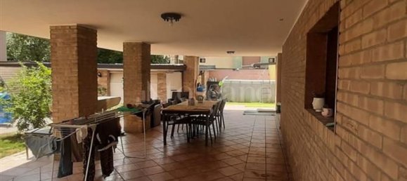 Вилла с 7 спальнями в Бусто Арсицио, Италия № 361251 3