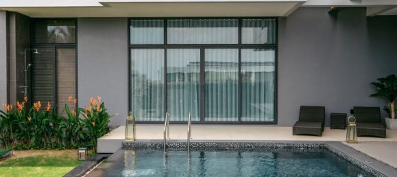 4 bedrooms House for sale in Pattaya, Chonburi, Eastern Thailand, Thailand № 82609 2