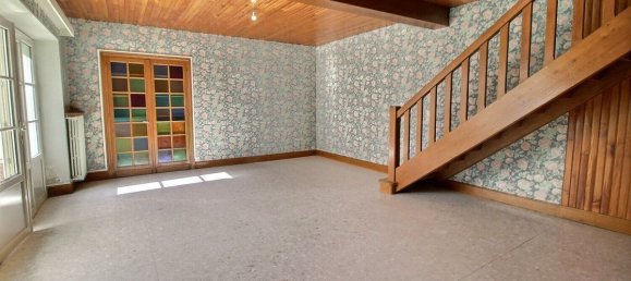 4 bedrooms House in Epernon, France No. 78193 3