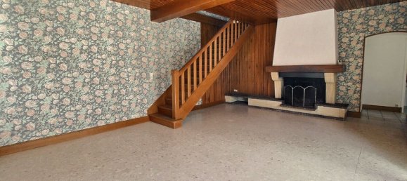 4 bedrooms House in Epernon, France No. 78193 2