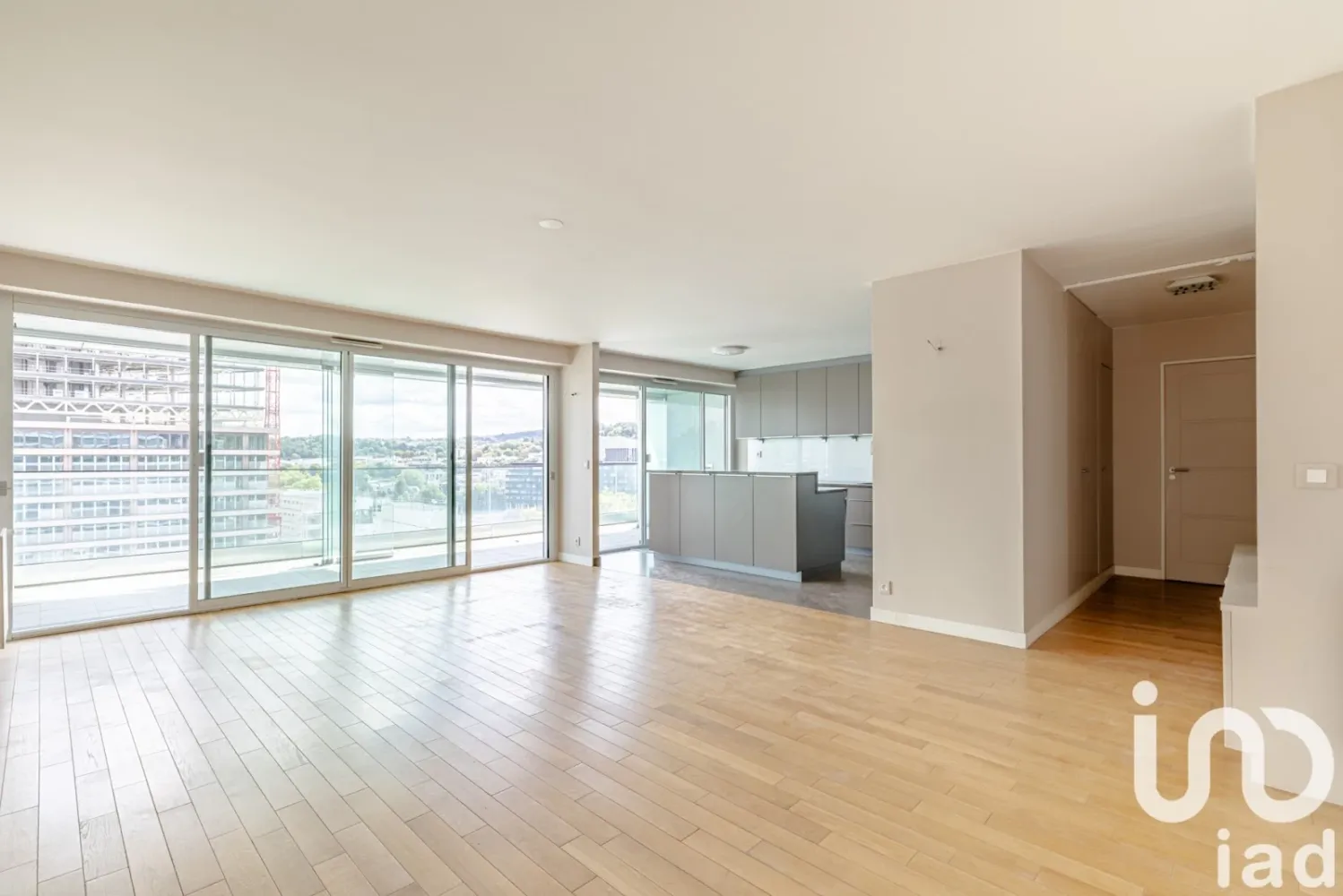 4غرفة شقة في Boulogne-Billancourt, France رقم 319024