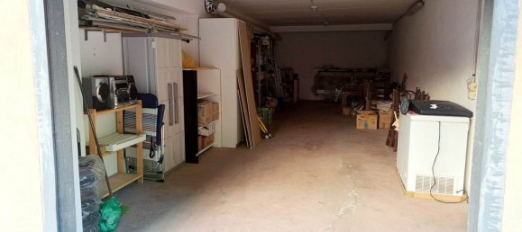 36m² Garage in Viterbo, Italy No. 280480 3