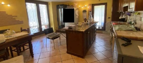 4 bedrooms Duplex in Pomezia, Italy No. 325155 18