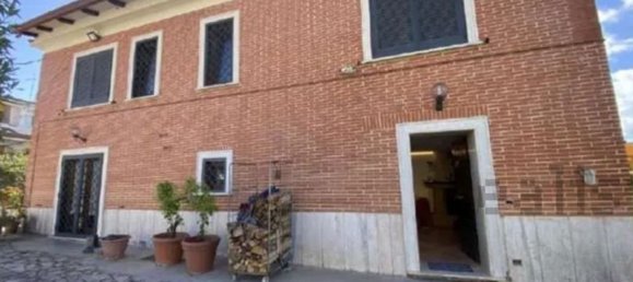 4 bedrooms Duplex in Pomezia, Italy No. 325155 14