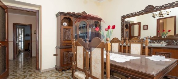 5 rooms Apartment in Palermo, Italy No. 19409 14