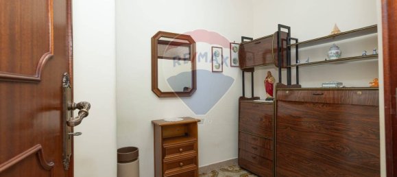 5 rooms Apartment in Palermo, Italy No. 19409 34