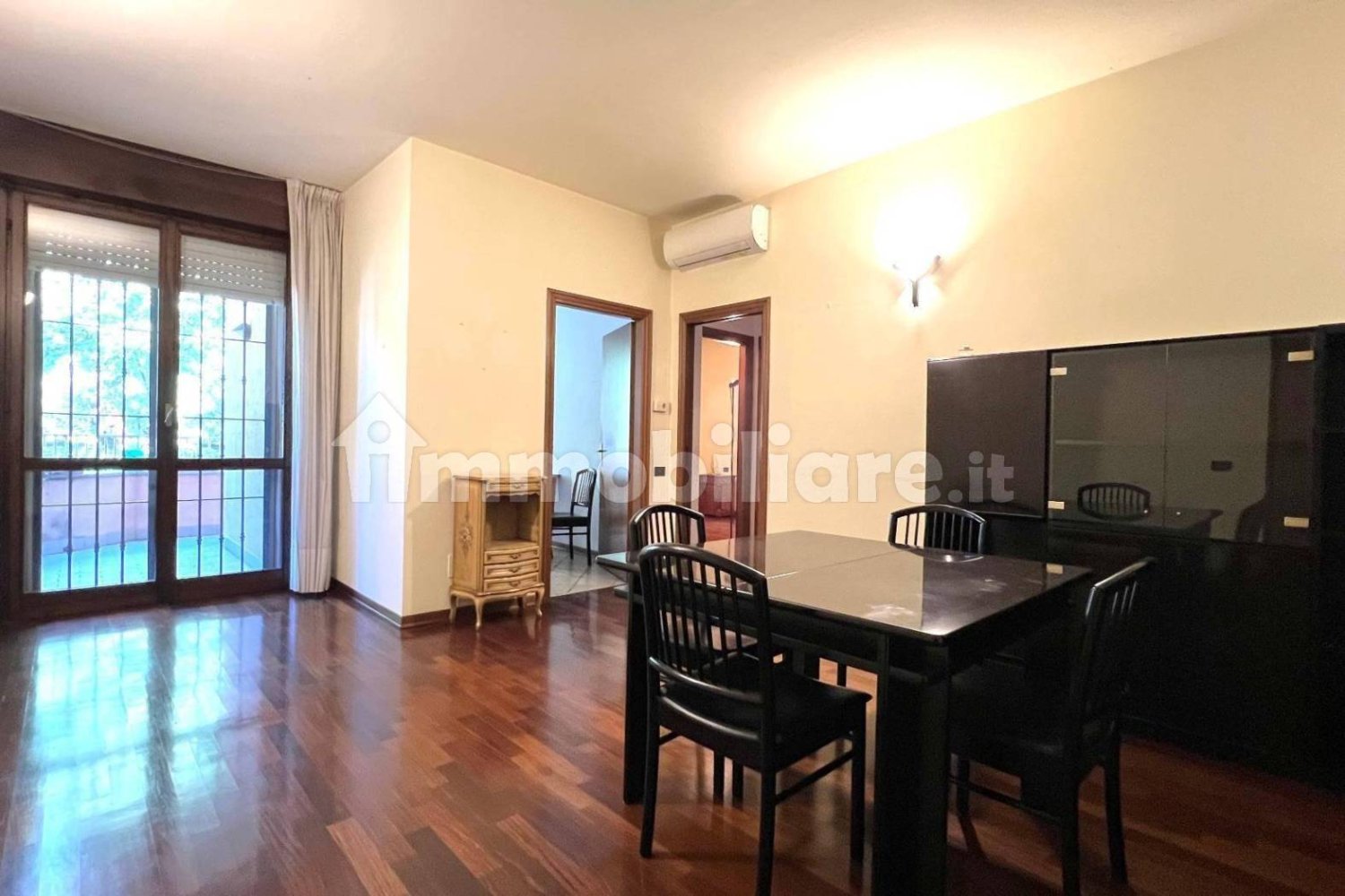 Apartamento T2 em Busto Garolfo, Italy N.º 341861
