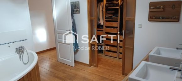 4 chambres Maison à Deux-Sèvres, France No. 305769 7