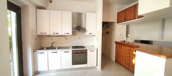 2 bedrooms Apartment in Amelia, Italy No. 92916 6