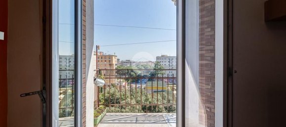 3 rooms Apartment in Rome, Italy No. 54748 38