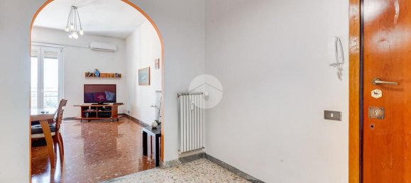 3 rooms Apartment in Rome, Italy No. 54748 4
