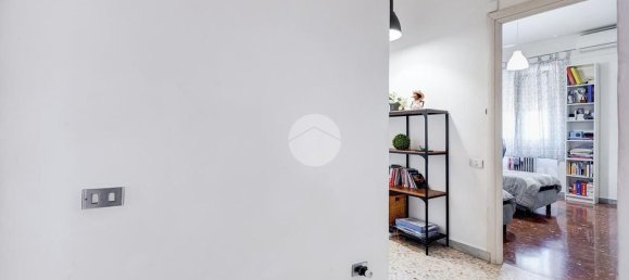 3 rooms Apartment in Rome, Italy No. 54748 25