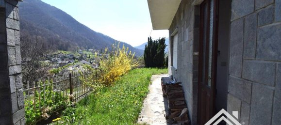 7 rooms Villa in Ceres, Italy No. 149951 2