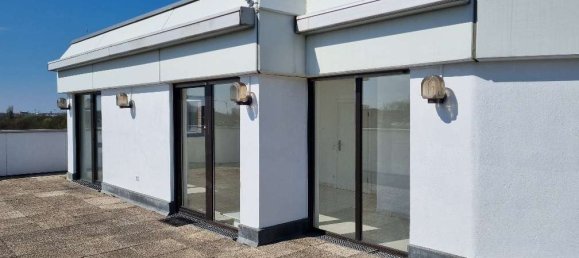 Ático de 2 dormitorios en Dusseldorf, Germany No. 291379 3