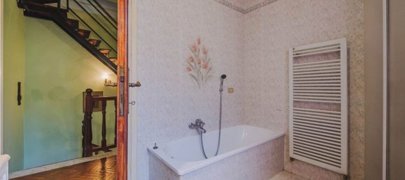 8 rooms House in Viareggio, Italy No. 211107 44